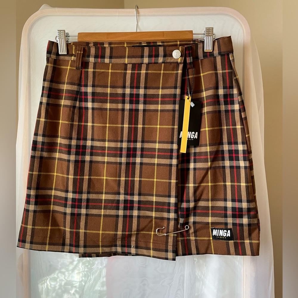 Minga Brown Plaid Mini Skirt with Safety Pin Detail 💼 US 8 Academia Style